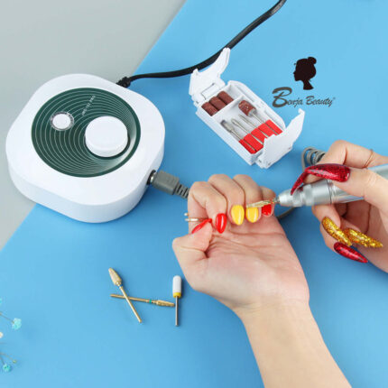 elektrische nagelvijl voor het zetten van kunst en acrylnagels